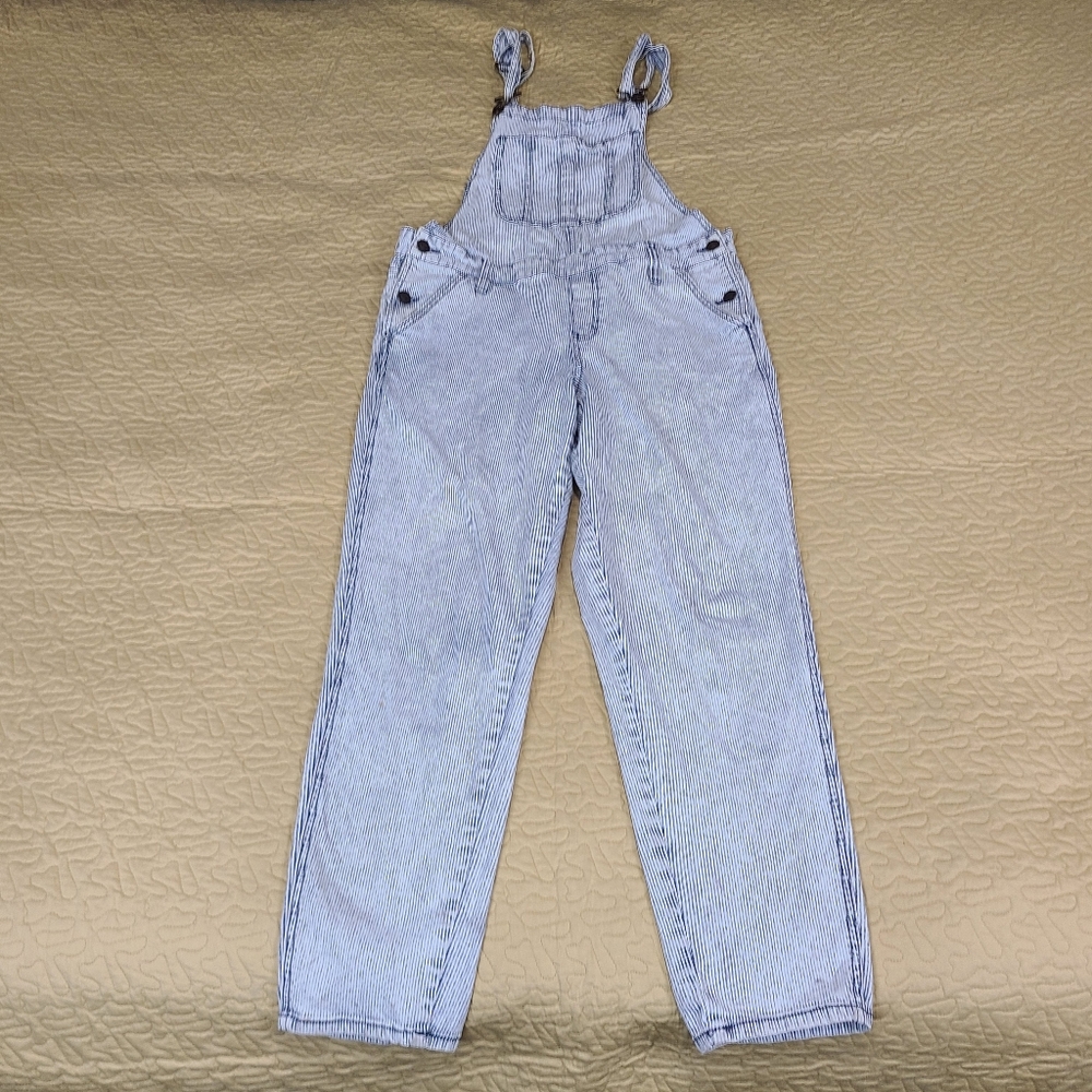 Abercrombie and Fitch Seersucker striped overalls size L - Picture 3 of 9